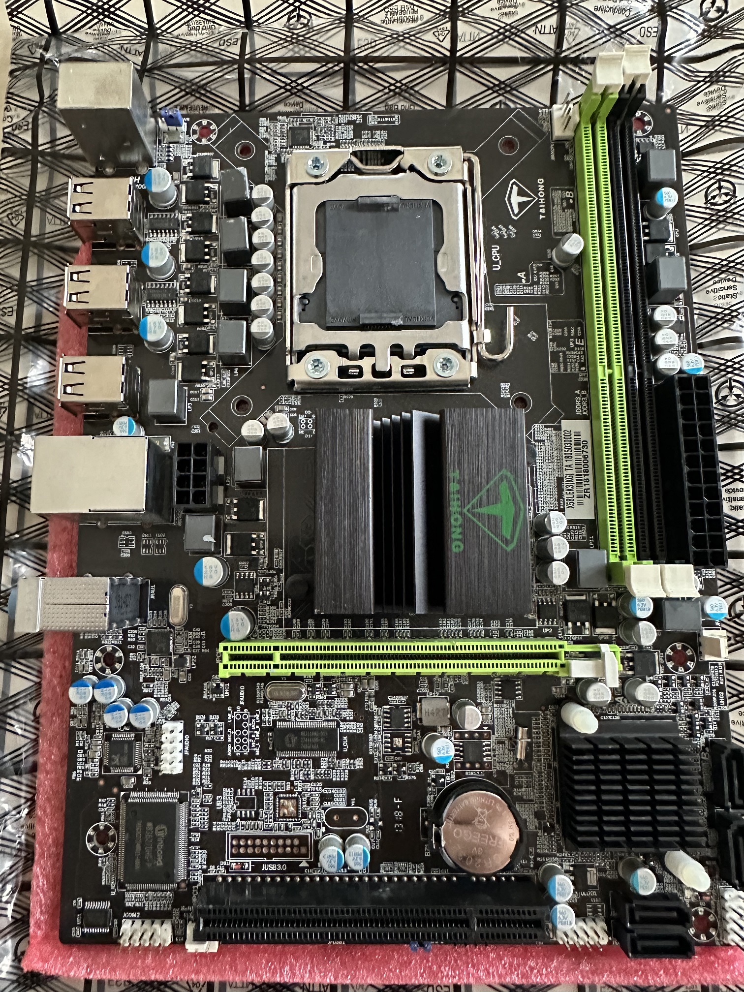 Taihong X58 Pro Sata Ddr3 1600MHz Usb 2.0 Ses G.Lan 1366P 1.Gen Kutusuz Anakart